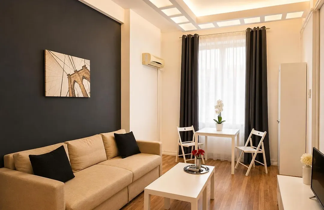 Victoriei Old Town Apartment-1